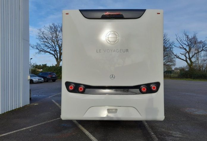 LE VOYAGEUR LVX H7.9 CF VENDEE LOISIRS (5)