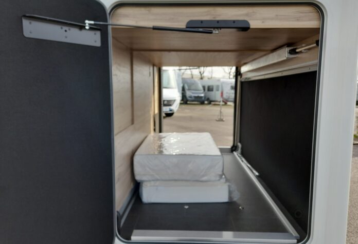 LE VOYAGEUR LVX7.9 GJF VENDEE LOISIRS (31)