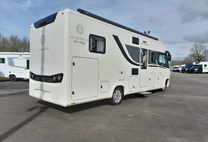 LE VOYAGEUR LVX7.9 GJF VENDEE LOISIRS (45)